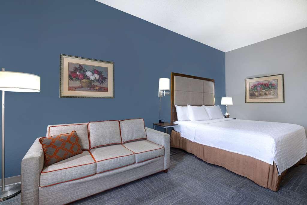 Hampton Inn Victoria Room photo